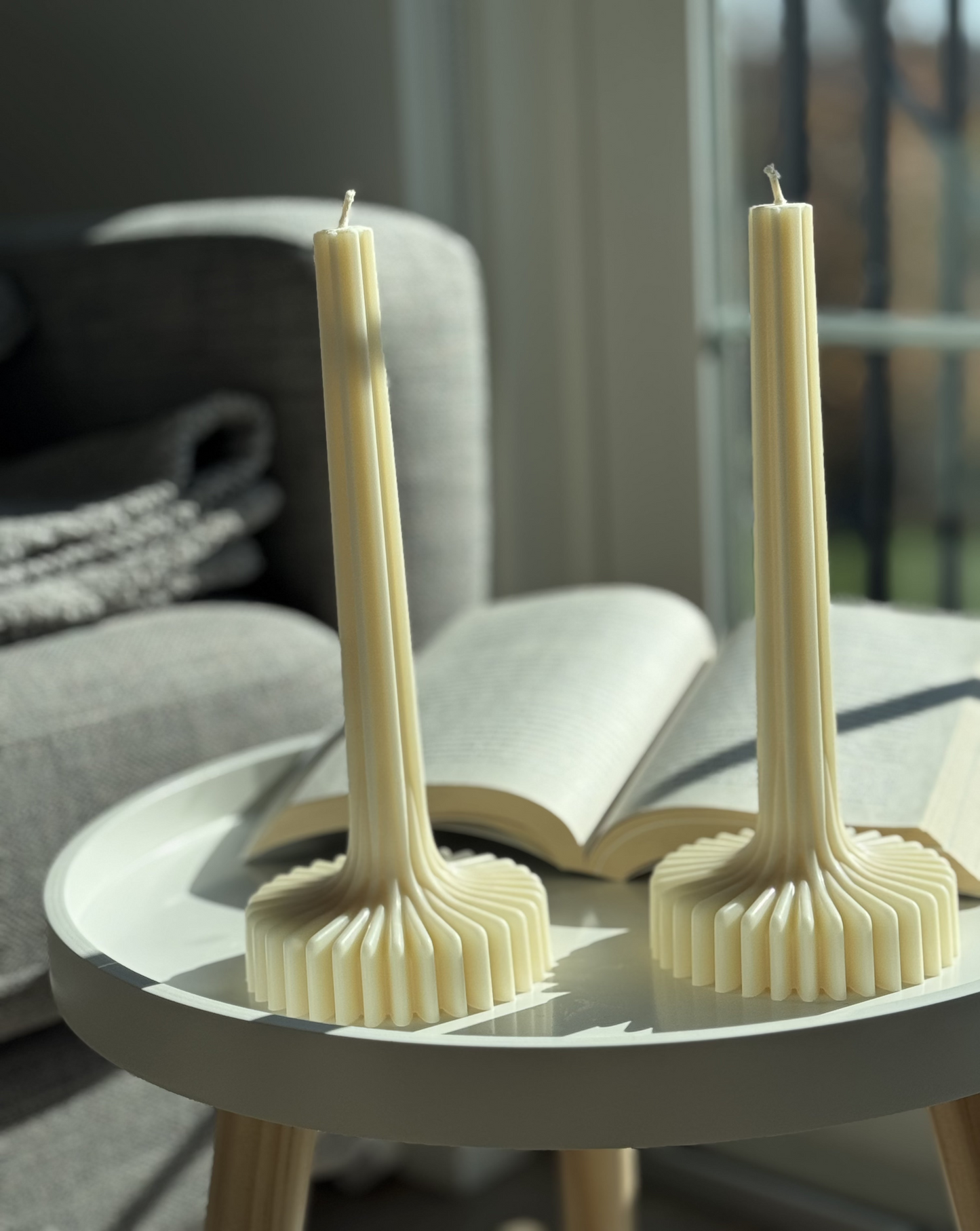 Organic Soy Wax Tall Ribbed Vellora Pillar Candle – Eco-Friendly & Charming Home Décor